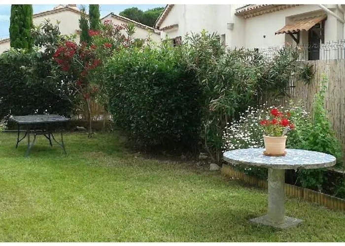 Maison Classee Meuble 3 Etoiles, Proche Mer.