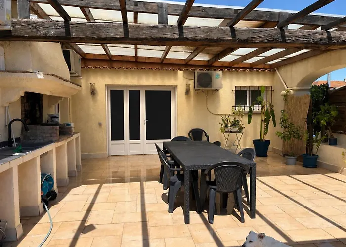 Maison Familiale Trois Chambres Piscine Privee La Villa Bois D Olivier