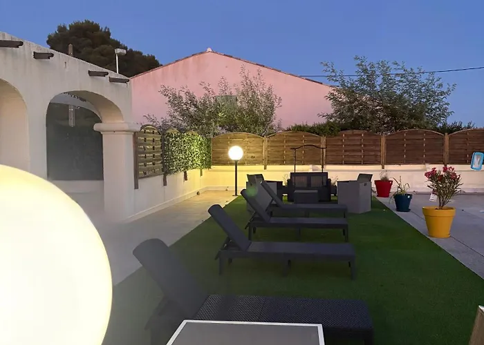 Maison Familiale Trois Chambres Piscine Privee La Villa Bois D Olivier