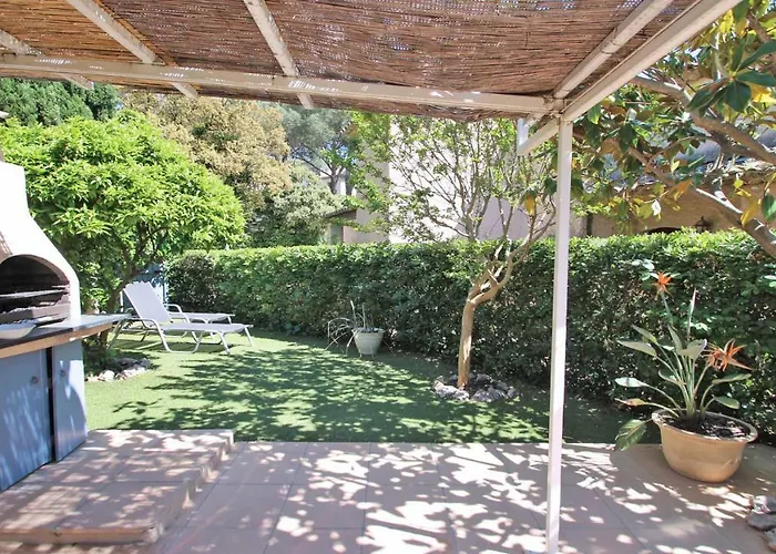 Maison Climatisee Avec 3 Chambres, Terrasse Et Jardin Proche Du Centre-Ville Et Commerces - Les Bleuets D'Azur Sainte-Maxime